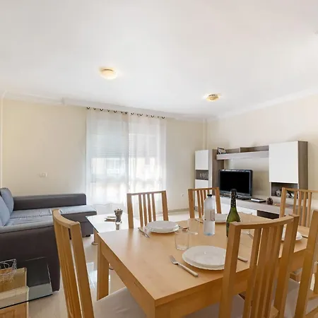 Διαμέρισμα Charming 2-bedroom In Playa San Juan, Spain