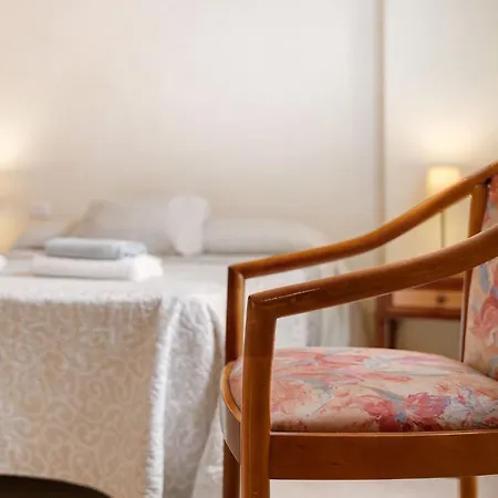 Charming 2-bedroom In Playa San Juan, Spain