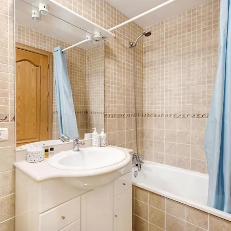 Διαμέρισμα Charming 2-bedroom In Playa San Juan, Spain
