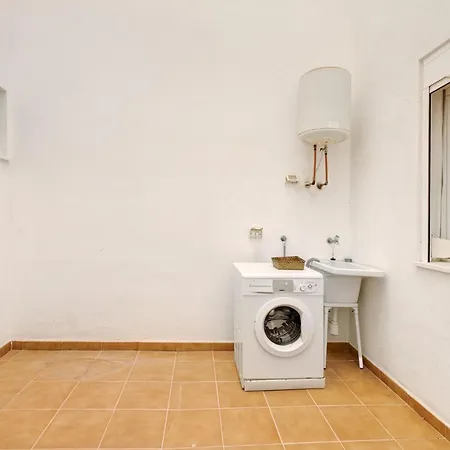 Διαμέρισμα Charming 2-bedroom In Playa San Juan, Spain